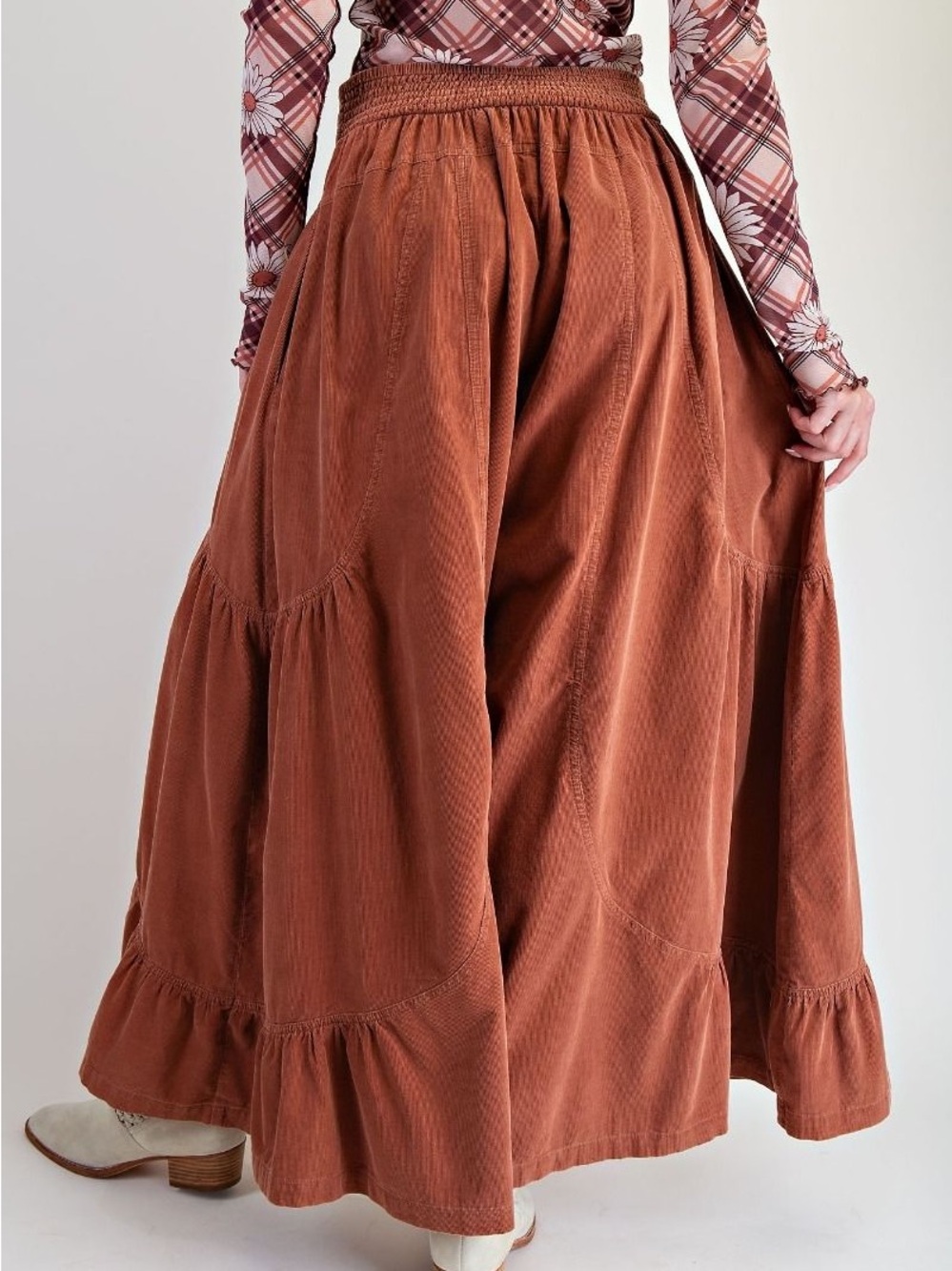 Easel Corduroy. NWT. Retail $85